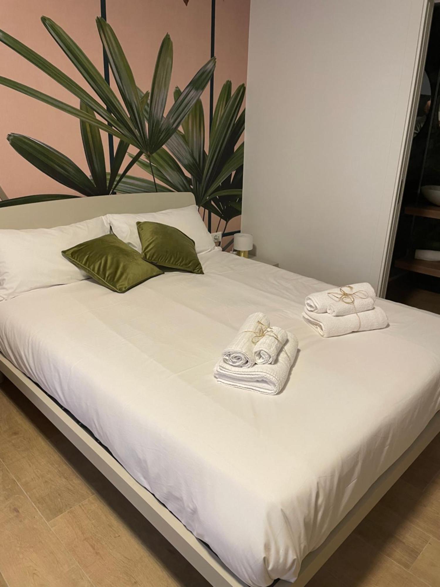 Calari Rooms - Monolocale Bologna Esterno foto