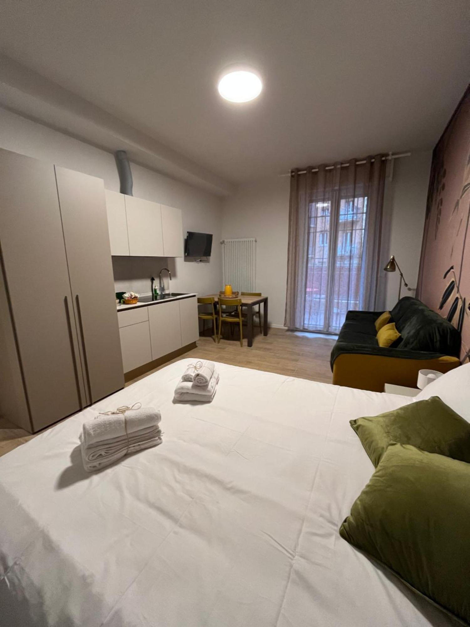Calari Rooms - Monolocale Bologna Esterno foto