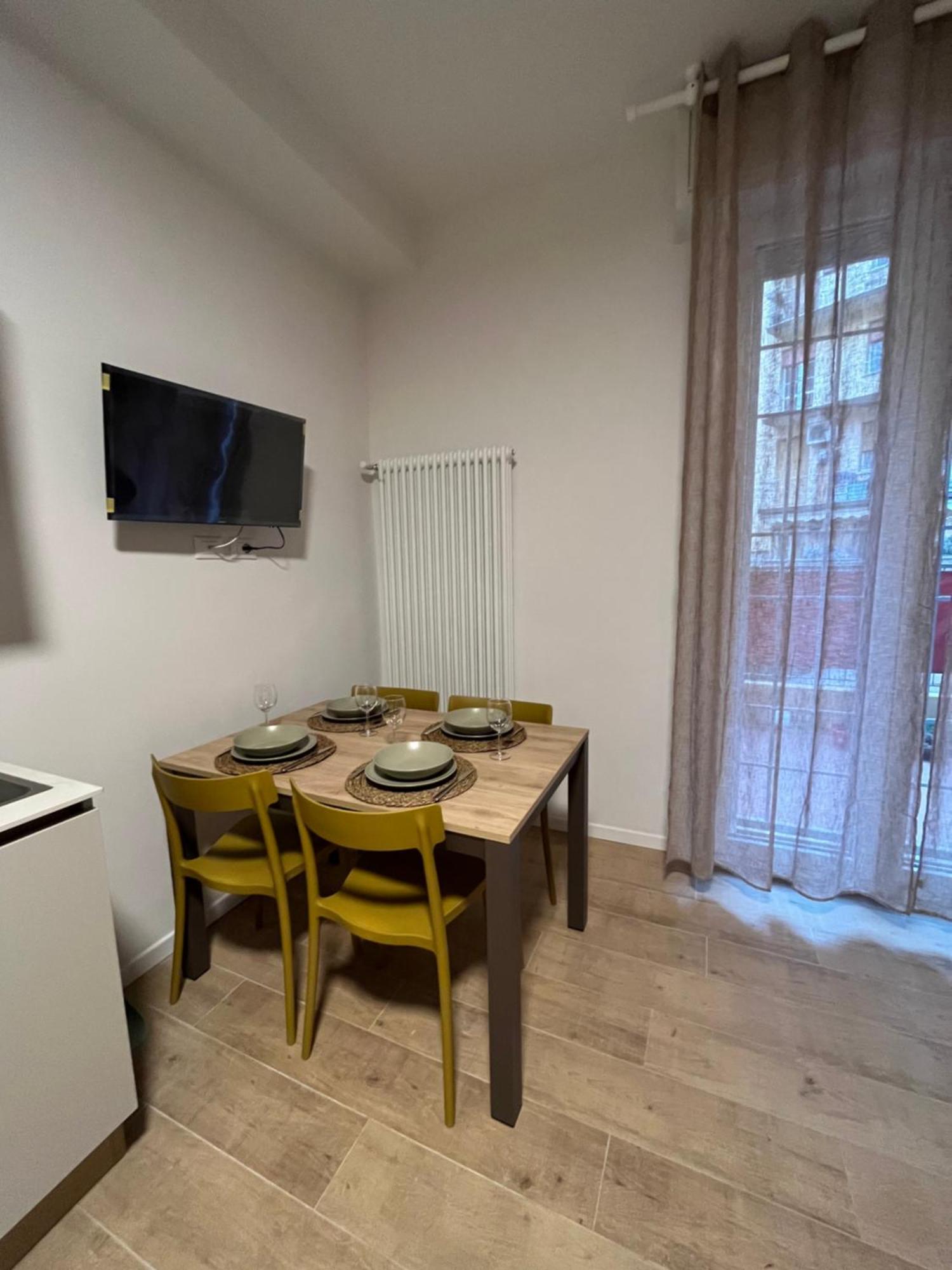 Calari Rooms - Monolocale Bologna Esterno foto